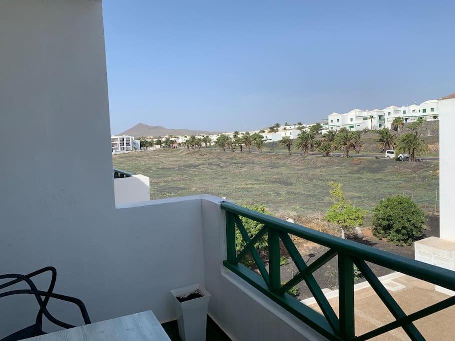 Coqueto Apartamento Zua Con Piscina Costa Teguise Dış mekan fotoğraf